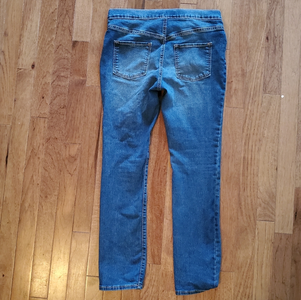 Old Navy girls jeans - Picture 3 of 4